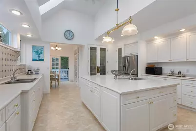 46 N Point Drive, Bellingham, WA 98229 - Photo 11