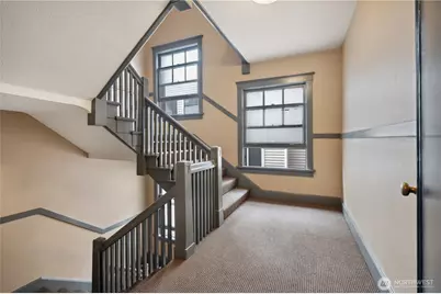 605 E Denny Way, Seattle, WA 98122 - Photo 25