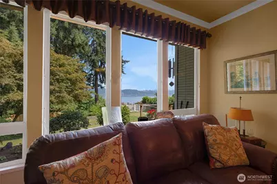 4601 Holly Lane NW, Gig Harbor, WA 98335 - Photo 11