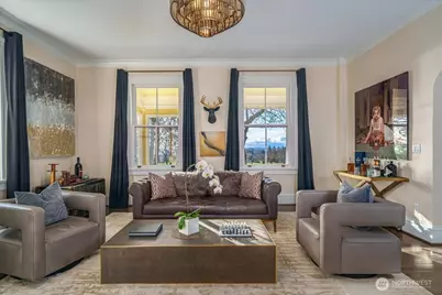 4200 Washington Avenue W, Seattle, WA 98199 - Photo 5