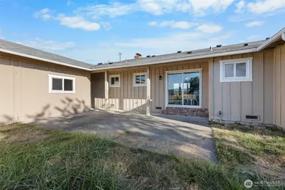 18008 202nd Street E, Orting, WA 98360 - Photo 31