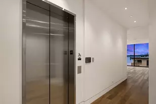 8 100th Ave NE, Bellevue, WA 98004 - Photo 5