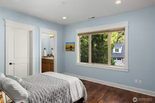 10827 NE 108th St, Kirkland, WA 98033 - Photo 11