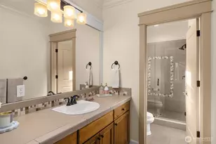 10827 NE 108th St, Kirkland, WA 98033 - Photo 9