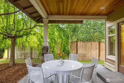 10827 NE 108th Street, Kirkland, WA 98033 - Photo 15