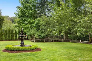 10827 NE 108th St, Kirkland, WA 98033 - Photo 17