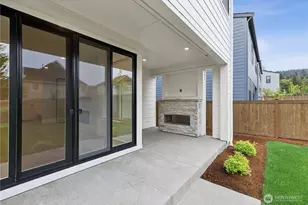 13725 SE 85th St, Newcastle, WA 98059 - Photo 31