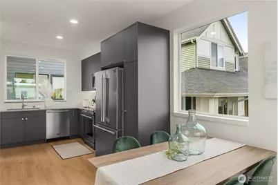 9221 C 14th Avenue NW, Seattle, WA 98117 - Photo 17