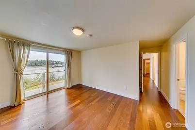 5838 Packard Lane NE, Bainbridge Island, WA 98110 - Photo 9