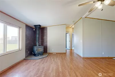 425 E Camp Street, Waitsburg, WA 99361 - Photo 7