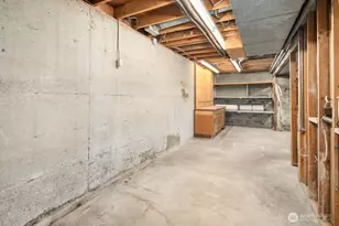 4723 Lakehurst Ln, Bellevue, WA 98006 - Photo 31