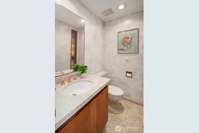 4723 Lakehurst Lane, Bellevue, WA 98006 - Photo 21