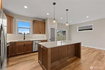 2523 Plateau Drive, East Wenatchee, WA 98802 - Photo 3