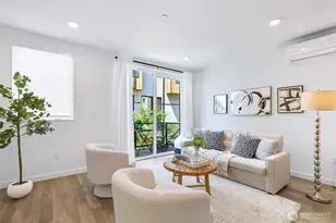 6562 Ravenna Ave NE, Seattle, WA 98115 - Photo 3