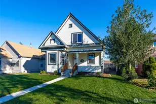 1016 N Pearl St, Centralia, WA 98531 - Photo 1