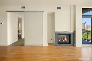 820 Blanchard St, Seattle, WA 98121 - Photo 21