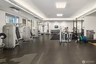 820 Blanchard St, Seattle, WA 98121 - Photo 39