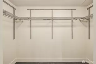 820 Blanchard St, Seattle, WA 98121 - Photo 27