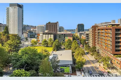 820 Blanchard Street #803, Seattle, WA 98121 - Photo 19
