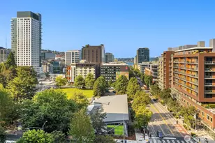 820 Blanchard St, Seattle, WA 98121 - Photo 19