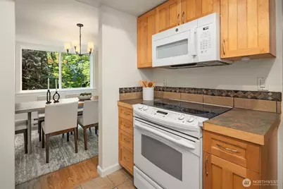 8652 164th Avenue NE #C109, Redmond, WA 98052 - Photo 7