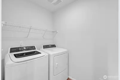 9822 201st St E, Graham, WA 98338 - Photo 11