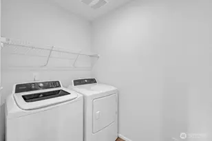 9822 201st St E, Graham, WA 98338 - Photo 11