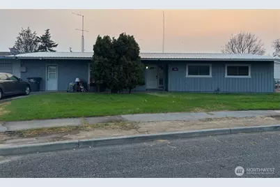 9008 Bong Loop #B, Moses Lake, WA 98837 - Photo 1