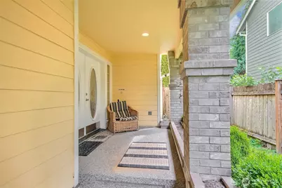 20518 SE 261st Place, Covington, WA 98042 - Photo 3