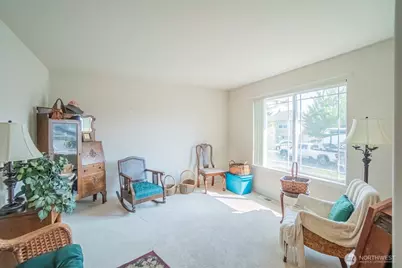 6401 60th Street W, University Place, WA 98467 - Photo 5