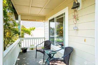 6401 60th Street W, University Place, WA 98467 - Photo 3