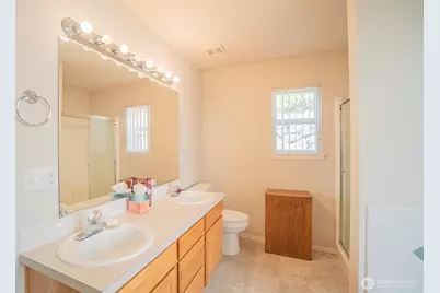 6401 60th Street W, University Place, WA 98467 - Photo 19