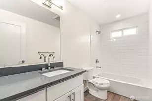 9251 Ashworth Ave N, Seattle, WA 98103 - Photo 17