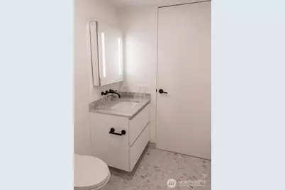 300 Virginia Street #4403, Seattle, WA 98101 - Photo 11