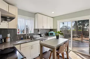 1714 S Anderson St, Tacoma, WA 98405 - Photo 7