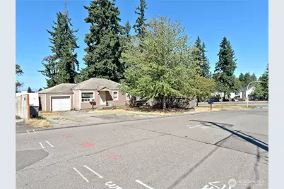 1409 Monroe Avenue NE, Renton, WA 98056 - Photo 3