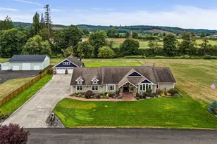 17 Goldau Rd, Raymond, WA 98577 - Photo 3