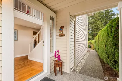 2015 Mill Pointe Drive SE, Mill Creek, WA 98012 - Photo 5