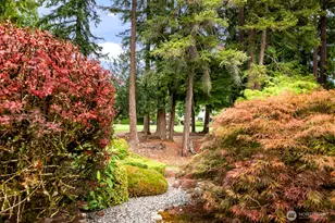 2015 Mill Pointe Dr SE, Mill Creek, WA 98012 - Photo 37