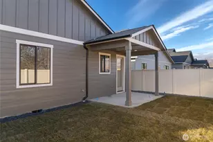 573 S Perry Ave, East Wenatchee, WA 98802 - Photo 13