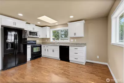 1032 111th Street S, Tacoma, WA 98444 - Photo 13