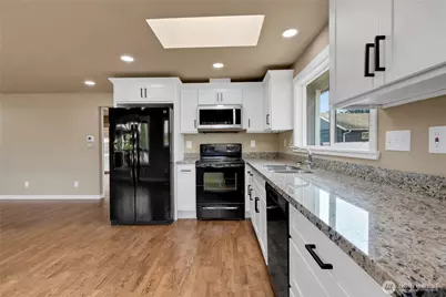 1032 111th Street S, Tacoma, WA 98444 - Photo 15