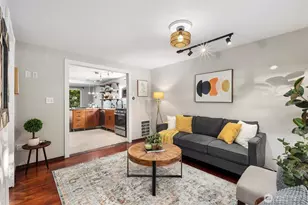 4446 39th Ave SW, Seattle, WA 98116 - Photo 3