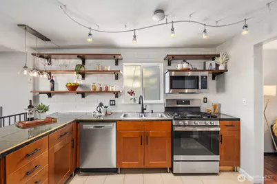 4446 39th Avenue SW, Seattle, WA 98116 - Photo 11