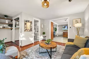 4446 39th Ave SW, Seattle, WA 98116 - Photo 7