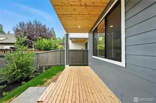 19220 Meridian Dr SE, Bothell, WA 98012 - Photo 35