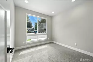 19220 Meridian Dr SE, Bothell, WA 98012 - Photo 7