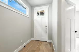 19220 Meridian Dr SE, Bothell, WA 98012 - Photo 5