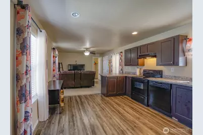 300 SW 7th Avenue #211, Battle Ground, WA 98604 - Photo 23