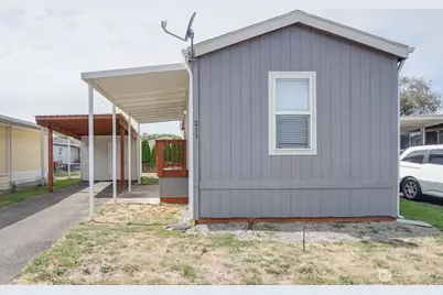 300 SW 7th Avenue #211, Battle Ground, WA 98604 - Photo 1